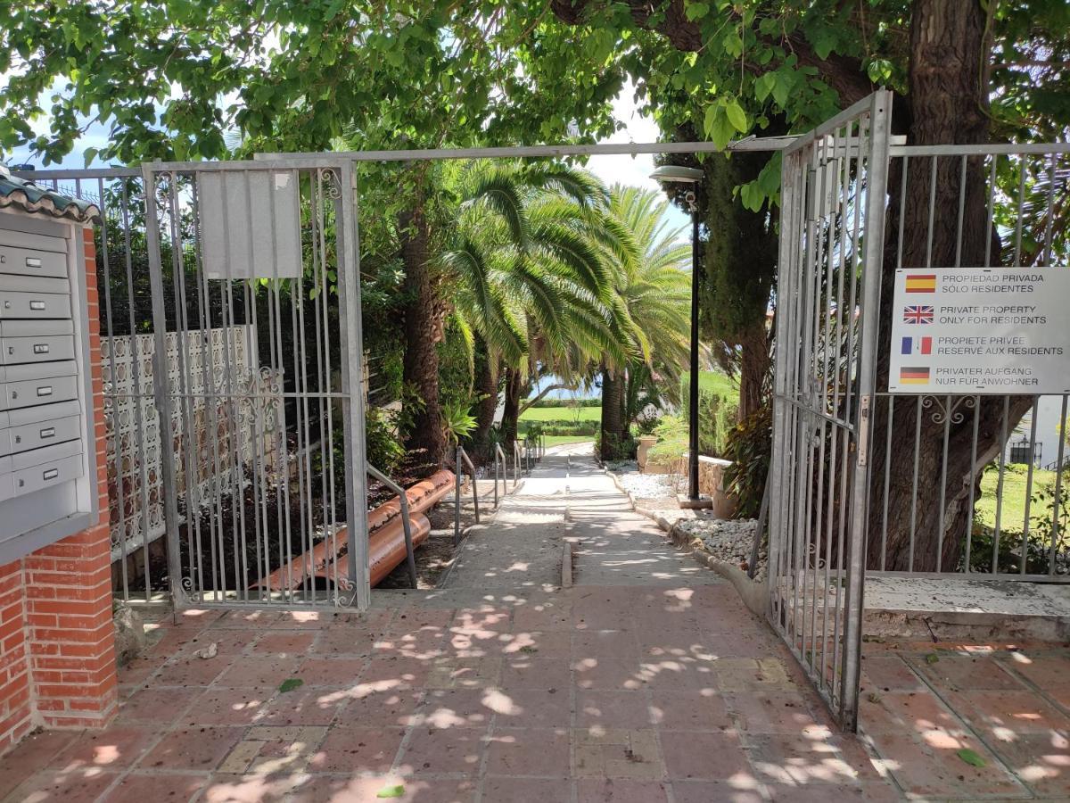 Turisstiko La Roca Chica 2 Lägenhet Torremolinos Exteriör bild